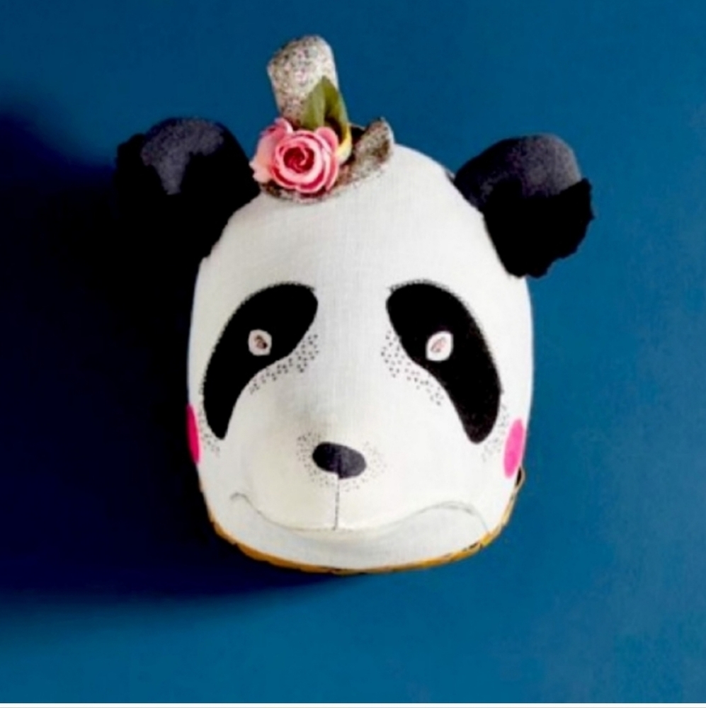 ANTHROPOLOGIE Desaccord Stuffed Panda Head